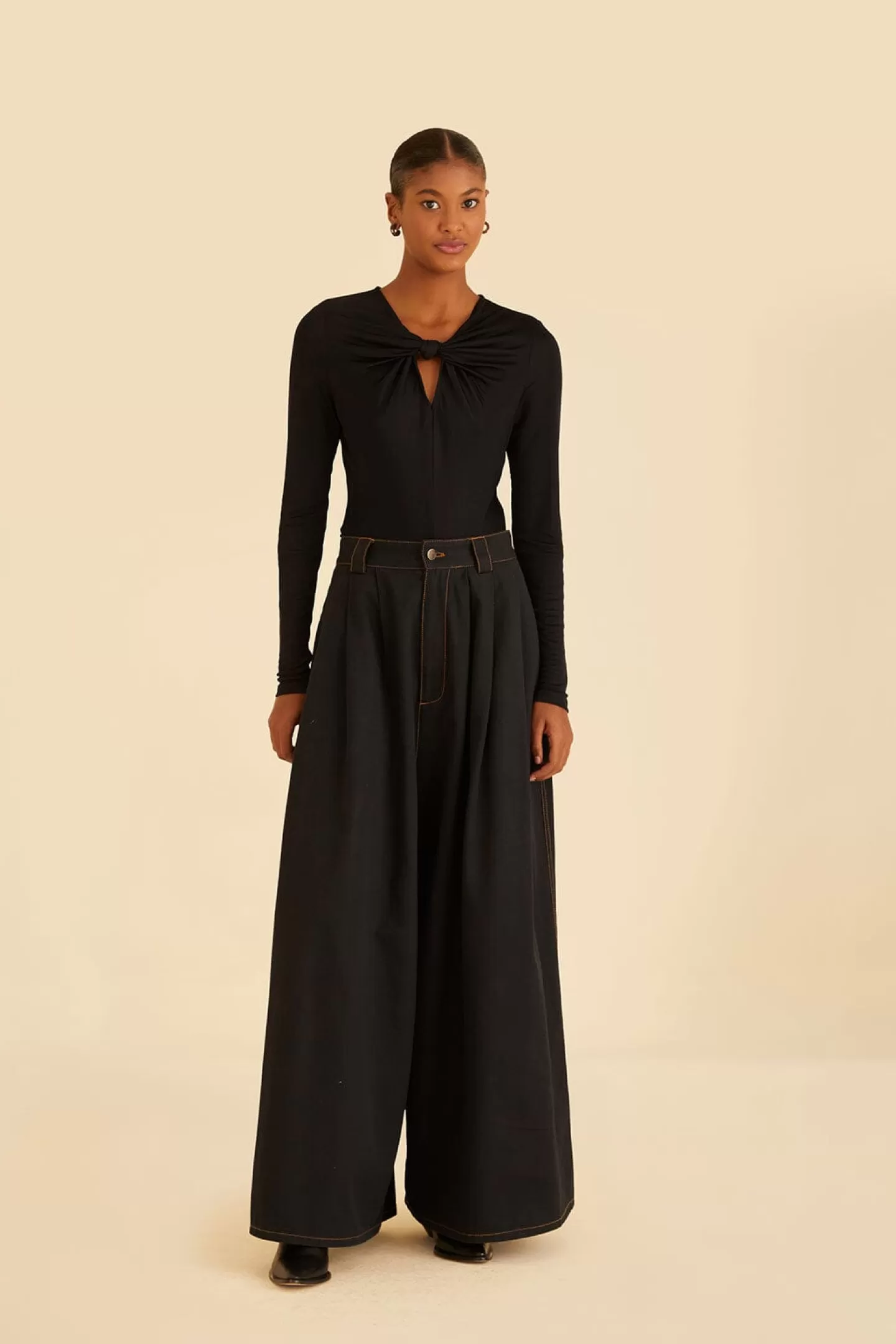 FARM Rio  BLACK CANVAS MAXI PLEATED PANTS