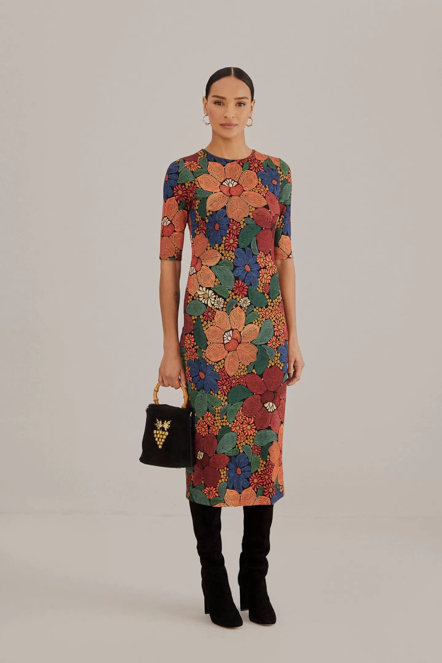 FARM Rio  BLACK STITCHED FLOWERS LENZING™ ECOVERO™ VISCOSE MIDI DRESS