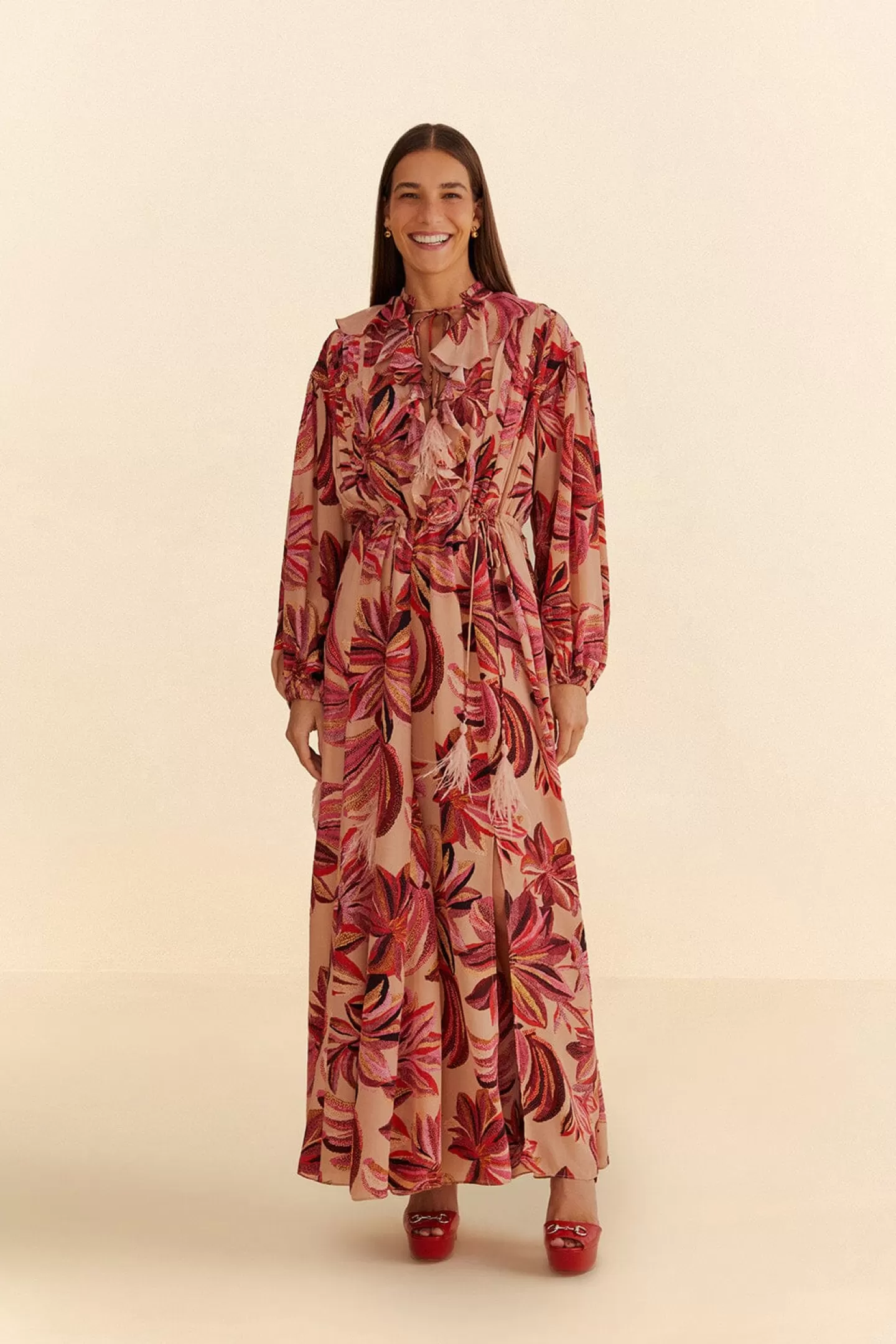 FARM Rio  FLORAL TAPESTRY V NECK MAXI DRESS