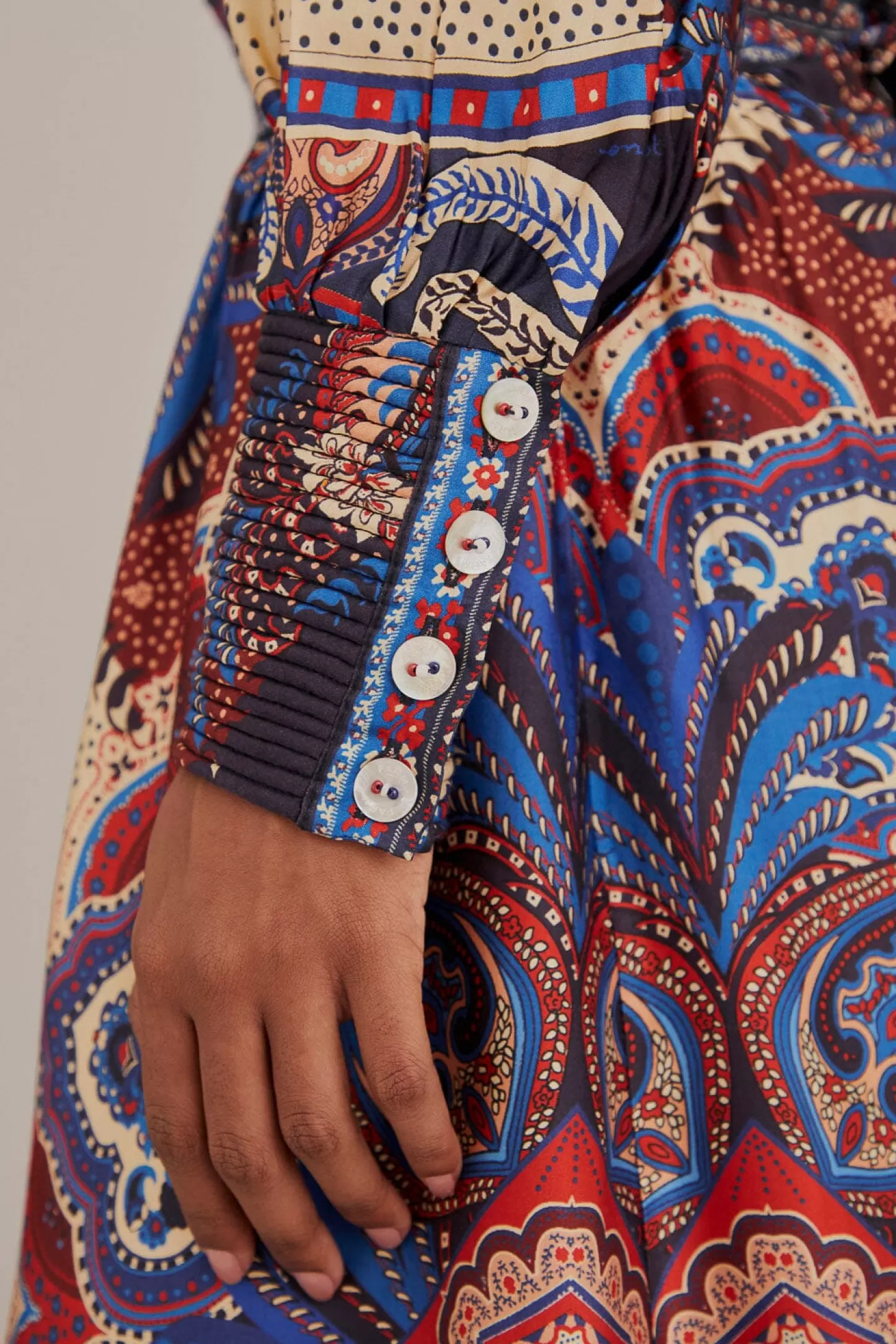 FARM Rio  MULTICOLOR ENERGY SCARF CUT-OUT MAXI DRESS