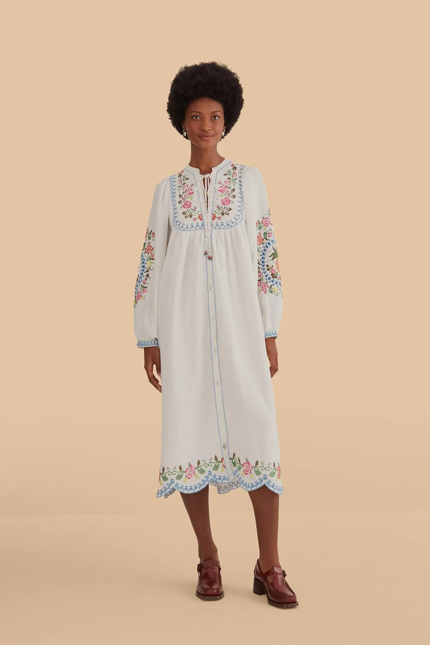 FARM Rio  OFF-WHITE EMBROIDERED MIDI DRESS