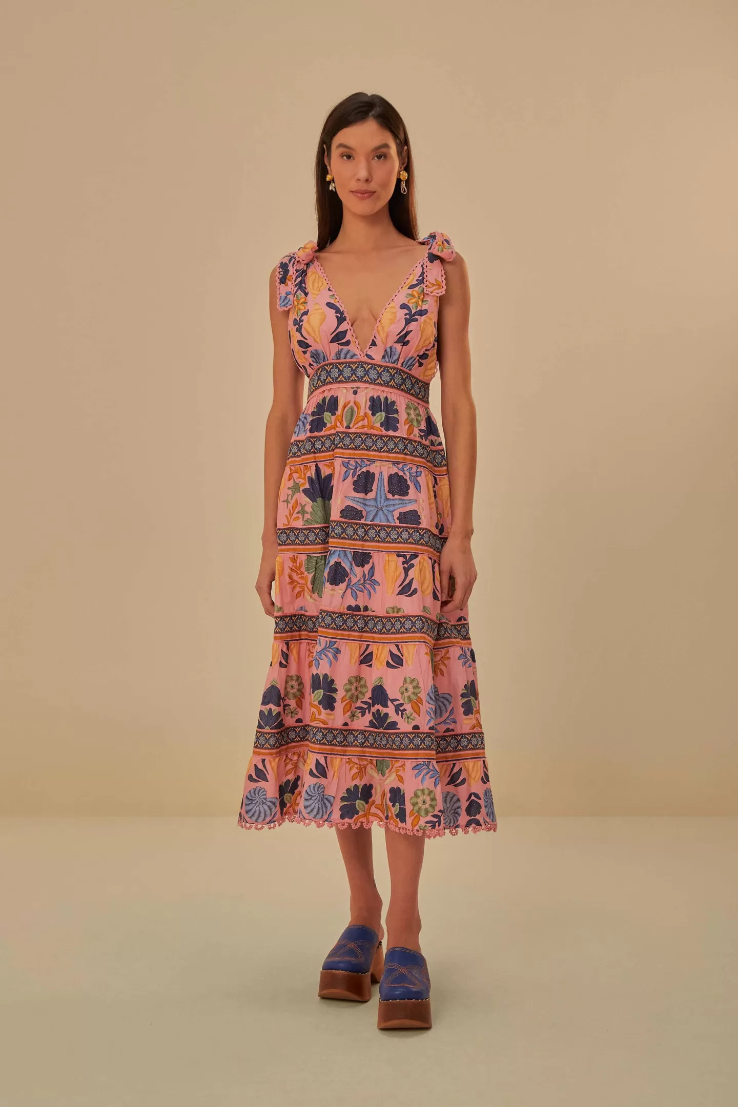 FARM Rio  PINK SEASHELL TAPESTRY MIDI DRESS