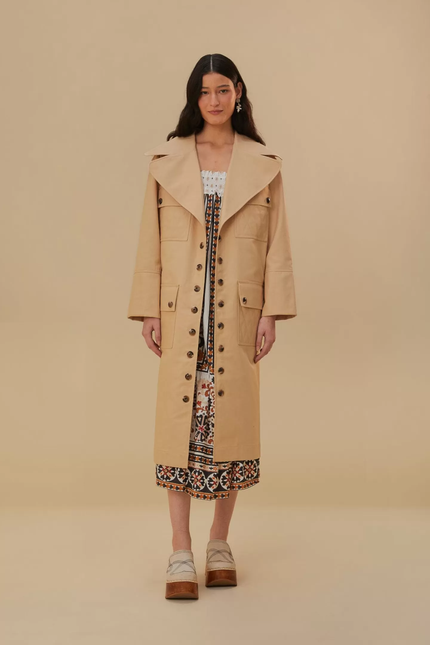 FARM Rio  POCKETS OVER NUDE TRENCH COAT